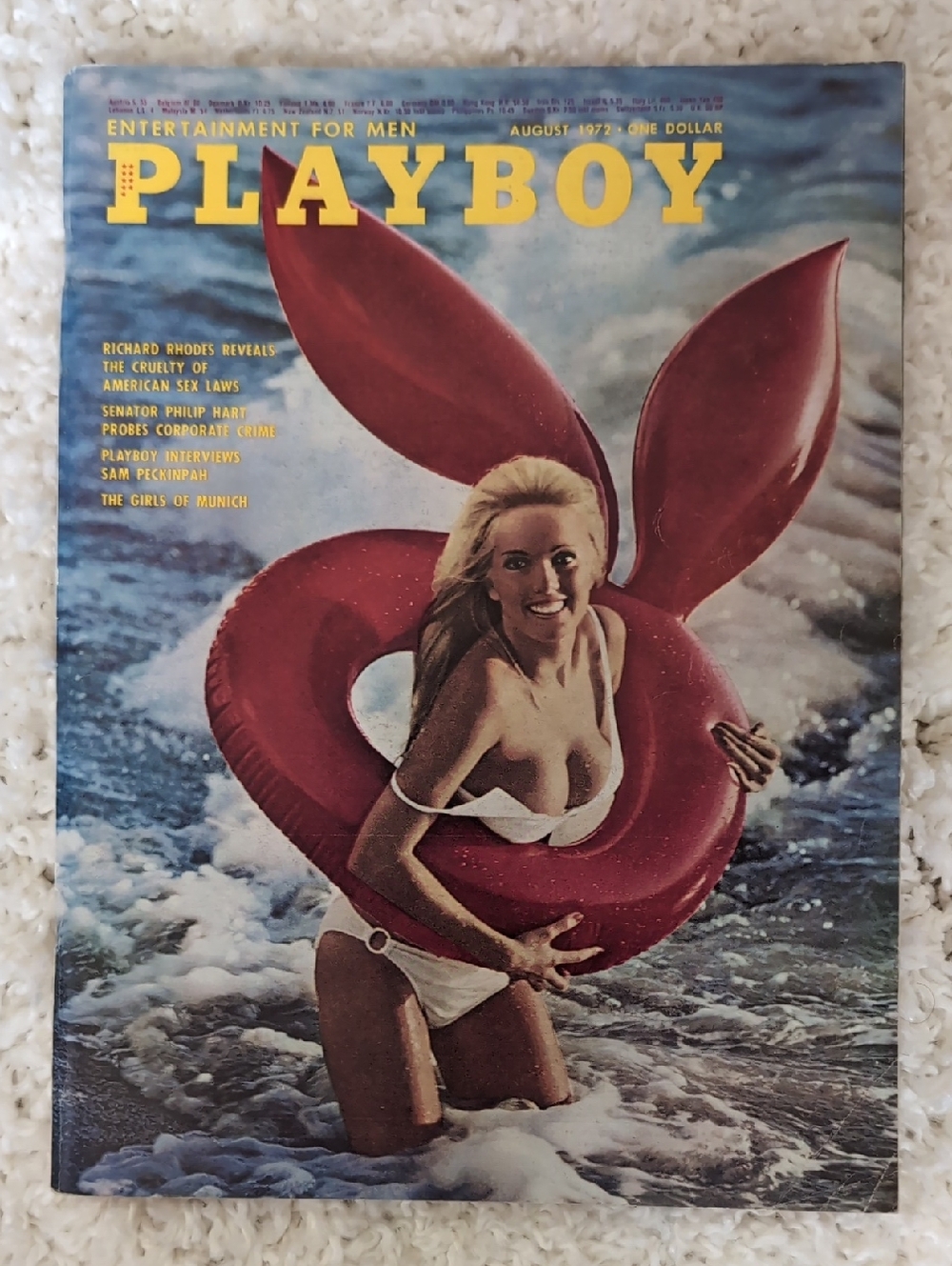 PLAYBOY August 1972 with yellow masthead and red bunny float